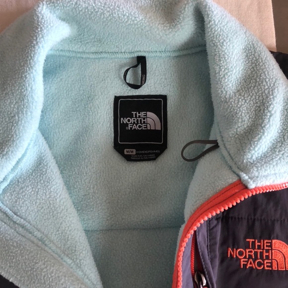North face fleece jacket! - Picture 2 of 2